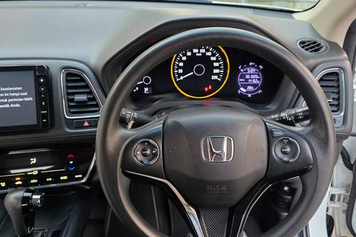Beli mobil bekas