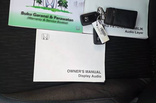 Dijual 2021 Honda HRV 1.5L E CVT bekas