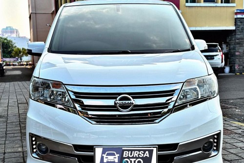 2013 Nissan Serena AUTECH 2.0L HWS A/T bekas