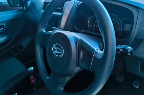2022 Daihatsu Ayla 1.0L X MT bekas