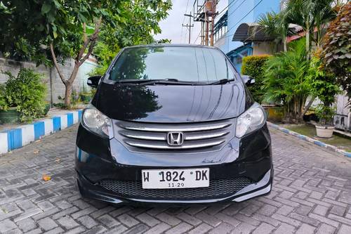2011 Honda Freed E(PSD)A/T bekas
