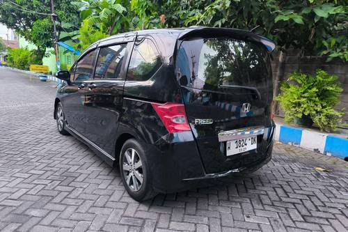 Beli mobil bekas