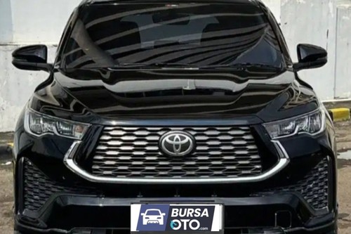Used 2022 Toyota Kijang Innova Zenix Hybrid EV 2.0L V HV CVT Modellista