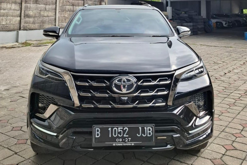 2022 Toyota Fortuner 2.8 VRZ 4x4 AT GR Sport bekas