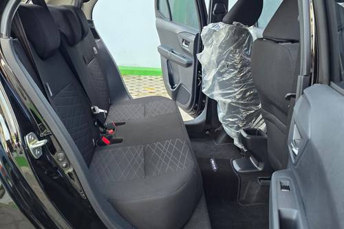 Beli mobil bekas