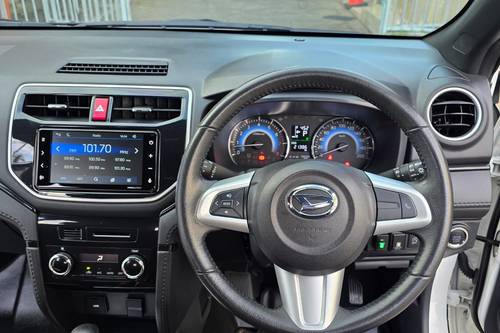 2023 Daihatsu Terios R ADS AT bekas