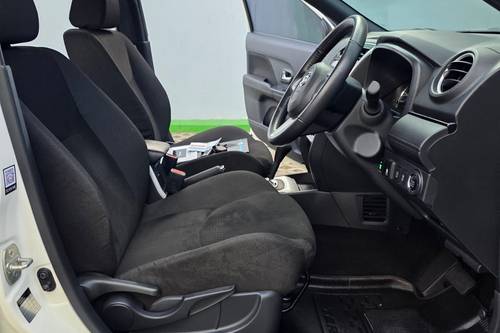 2023 Daihatsu Terios R ADS AT tua