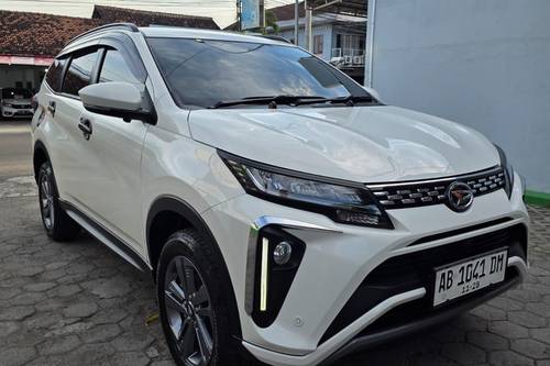 2023 Daihatsu Terios R ADS AT bekas