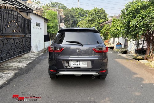 Beli mobil bekas