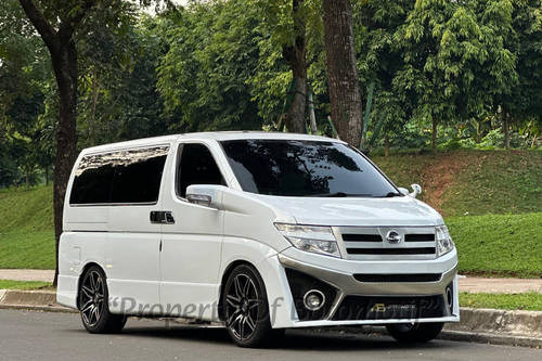 2010 Nissan Elgrand 2.5L HWS bekas