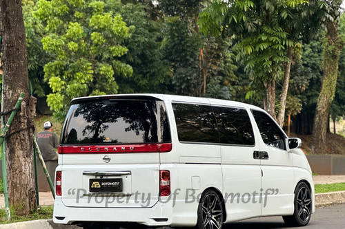Dijual 2010 Nissan Elgrand 2.5L HWS bekas