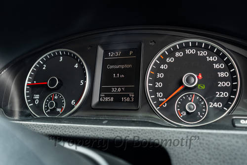 2012 Volkswagen Caravelle 2.5 TDI T5 tua