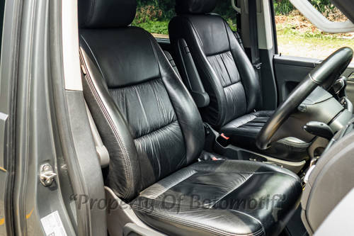 Dijual 2012 Volkswagen Caravelle 2.5 TDI T5 bekas