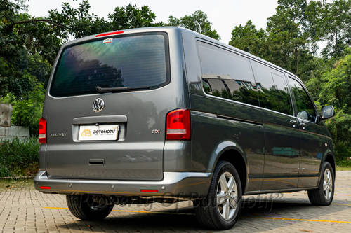 2012 Volkswagen Caravelle 2.5 TDI T5 tua