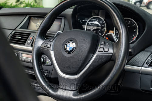 2012 BMW X6 3.0L XDRIVE 35I bekas