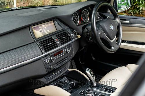 2012 BMW X6 3.0L XDRIVE 35I tua