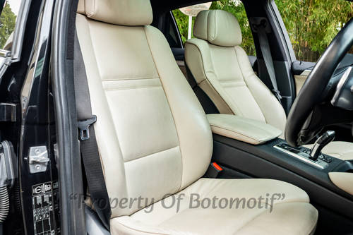 Dijual 2012 BMW X6 3.0L XDRIVE 35I bekas