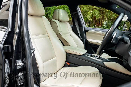2012 BMW X6 3.0L XDRIVE 35I tua