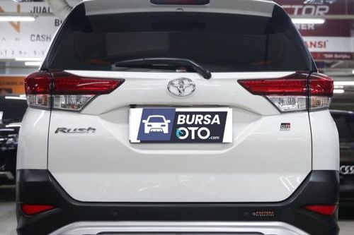 Dijual 2022 Toyota Rush 1.5 S AT GR Sport bekas