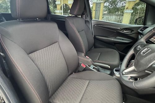 Beli mobil bekas