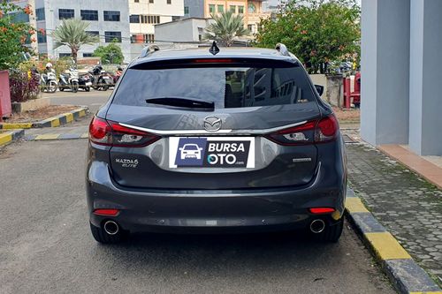 Old 2022 Mazda 6 Estate Elite