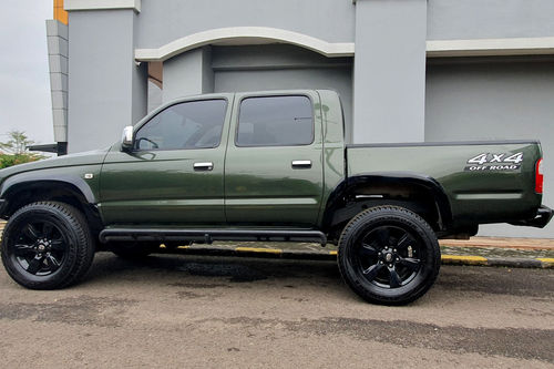 2004 Toyota Hilux Double Cabin 2.5L MT tua