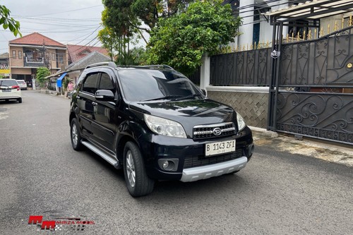 2013 Daihatsu Terios TX AT bekas