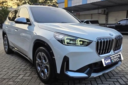 Used 2023 BMW X1 sDrive18i