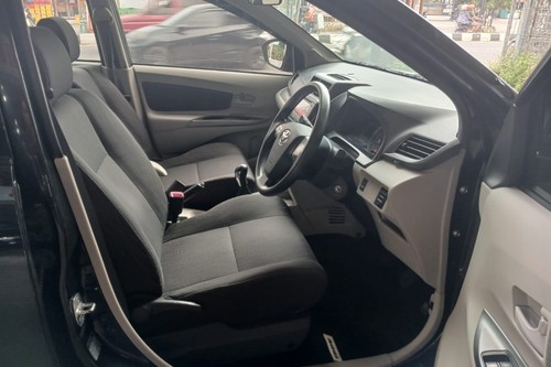Beli mobil bekas