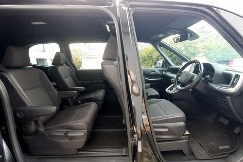 2022 Toyota Voxy 2.0 CVT bekas