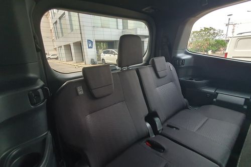 2022 Toyota Voxy 2.0 CVT bekas