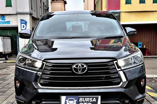 Used 2021 Toyota Kijang Innova 2.4 V Diesel AT