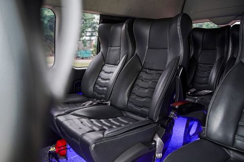 2021 Toyota Hiace Commuter Manual tua