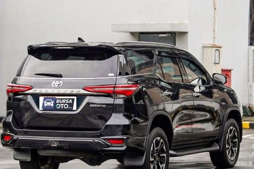 Dijual 2021 Toyota Fortuner VRZ Trd Sportivo AT bekas