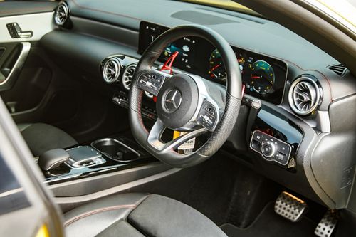 2019 Mercedes Benz CLA-Class 200 AMG Line bekas