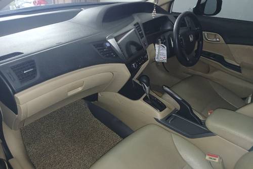 2013 Honda Civic I-VTEC 1.8L AT bekas
