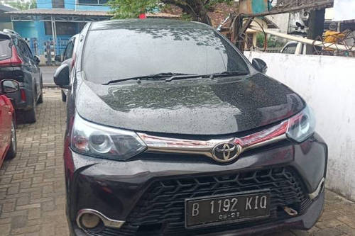Dijual 2016 Toyota Avanza Veloz 1.5L AT bekas