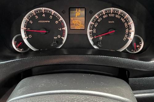Dijual 2013 Suzuki Swift GX AT bekas