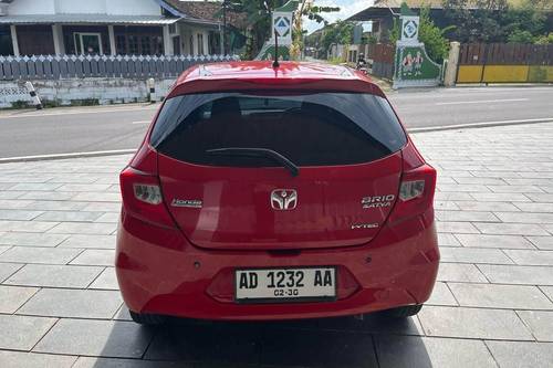 Dijual 2019 Honda Brio Satya E M/T bekas