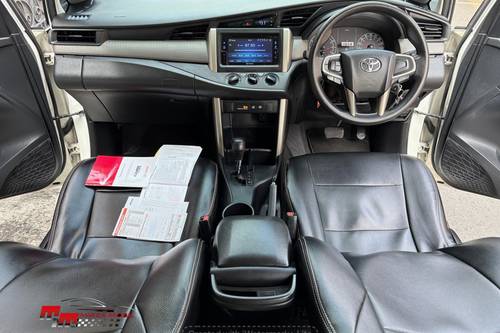 Dijual 2020 Toyota Kijang Innova 2.0 G AT bekas