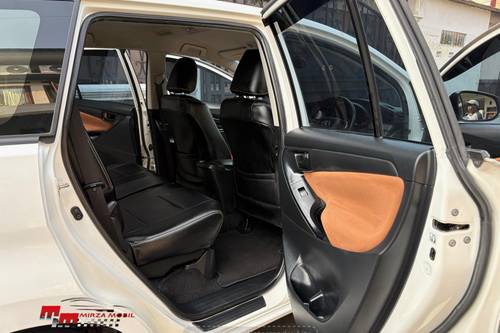 Beli mobil bekas
