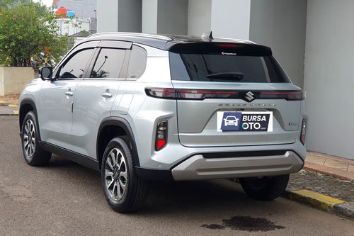 2023 Suzuki Grand Vitara GX tua
