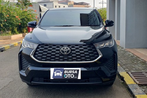 2024 Toyota Kijang Innova Zenix 2.0L V CVT bekas