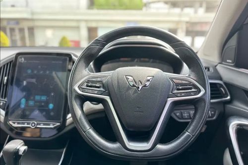 Used 2021 Wuling Almaz RS 1.5L Pro