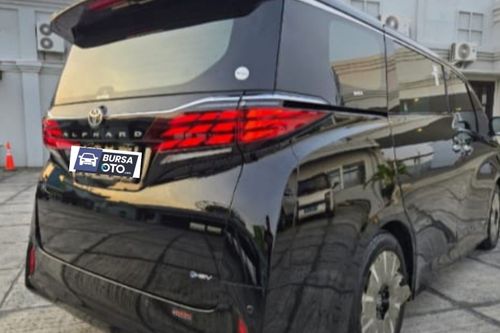 Old 2024 Toyota Alphard 2.5 HV