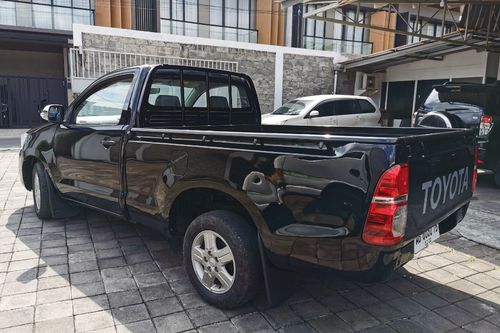 Dijual 2014 Toyota Hilux 4x2 2.5 PU bekas