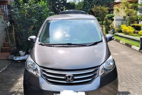 Beli mobil bekas