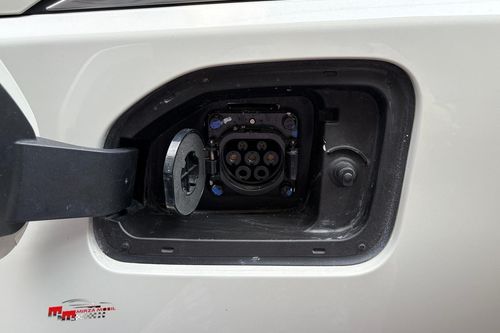 2024 Wuling Cloud 460 km bekas