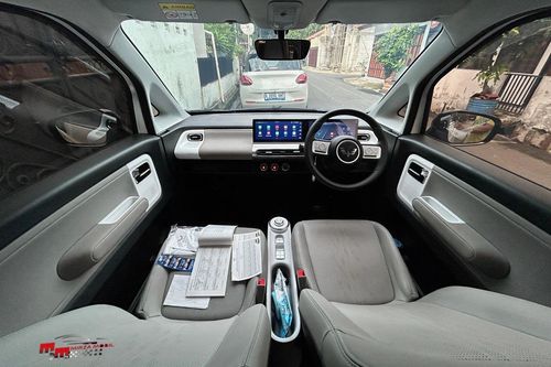 Dijual 2024 Wuling EV Long Range bekas