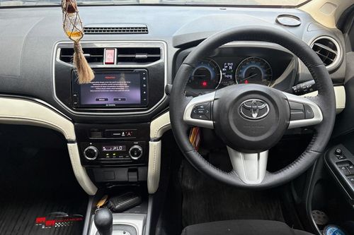 Beli mobil bekas